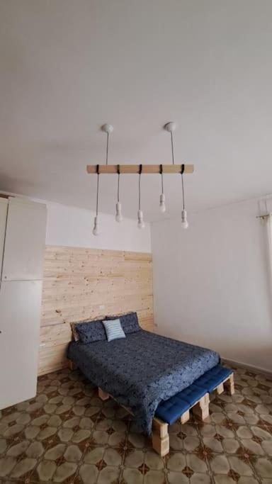Donnaromita holiday house hystoric center - Appartamento con 3 Camere da Letto - 53