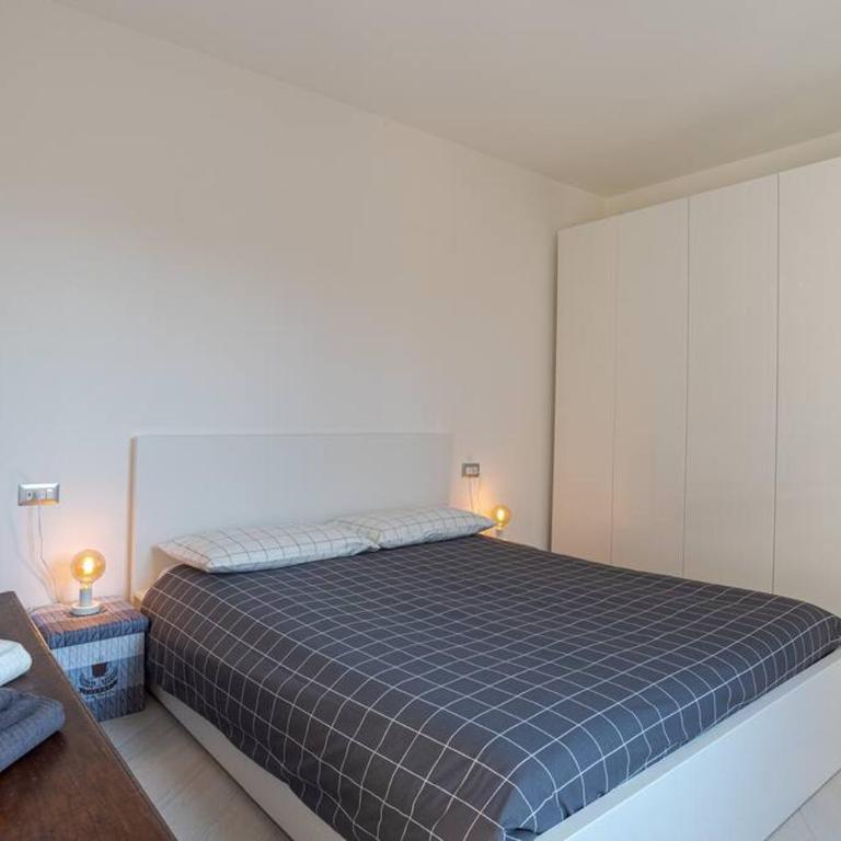 Apt in centro storico a due passi dal lago - Appartamento con 2 Camere da Letto - 19