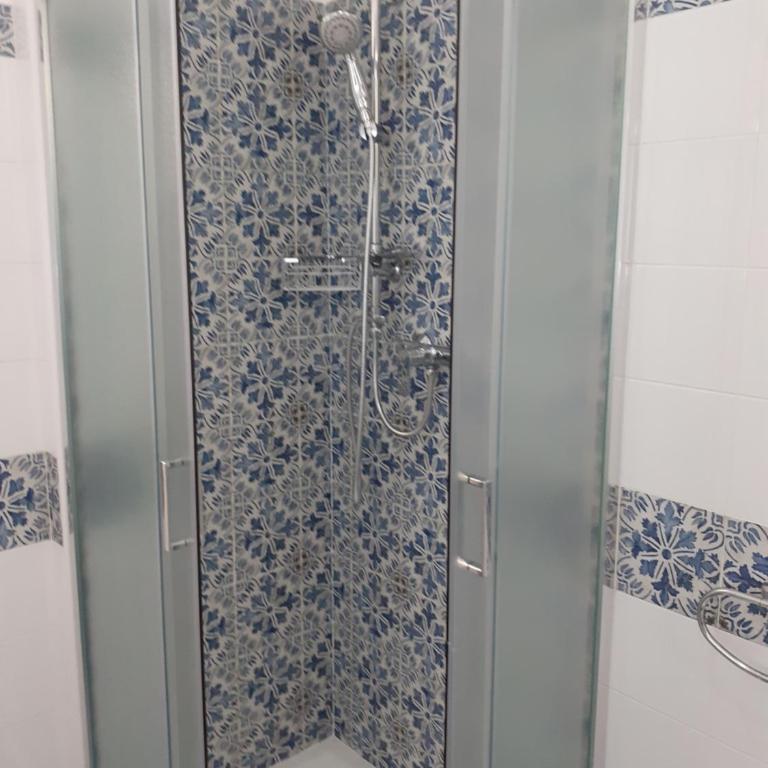 Villetta dei Fiori, vicino Spiaggia di Punta Pizzo - Villa - 21