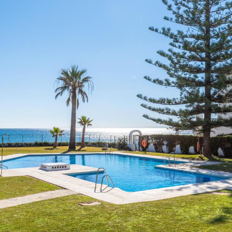 Calahonda Beach II First line apartment in Calahonda - Apartamento - Planta baja - 4
