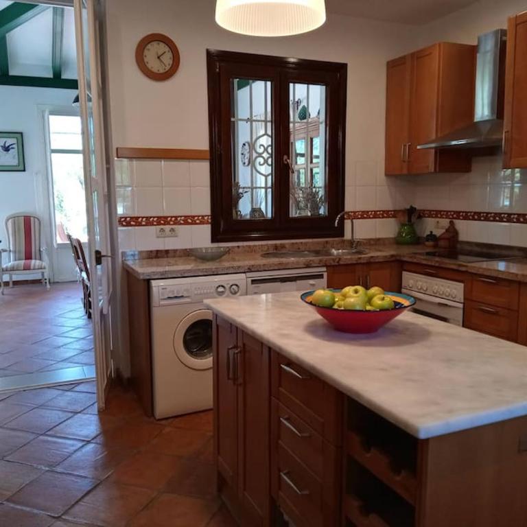 Villa Carmen Magnificent Country House in Serranía - Villa de 3 dormitorios - 9
