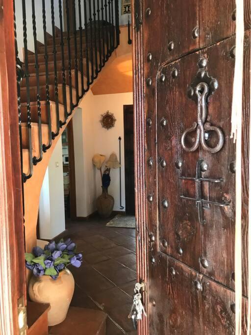 Villa Carmen Magnificent Country House in Serranía - Villa de 3 dormitorios - 60