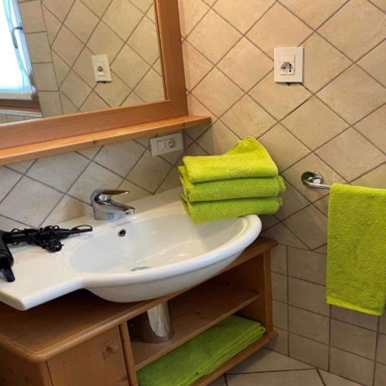Ski Holidays Apartments - Appartamento con Vista Montagna - 14