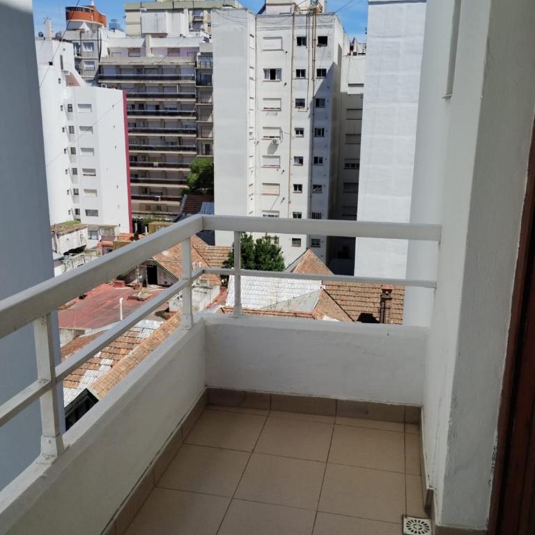 Las Magnolias - One-Bedroom Apartment - 2