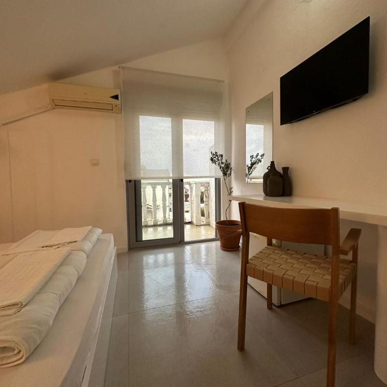Villa Vele - Double Room with Balcony and Sea View - 2
