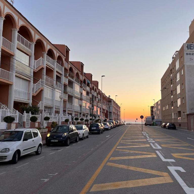 APJ Emperadores Apartment with swimming pool, 100 m from beach La Mata - Appartamento con 2 Camere da Letto - 2