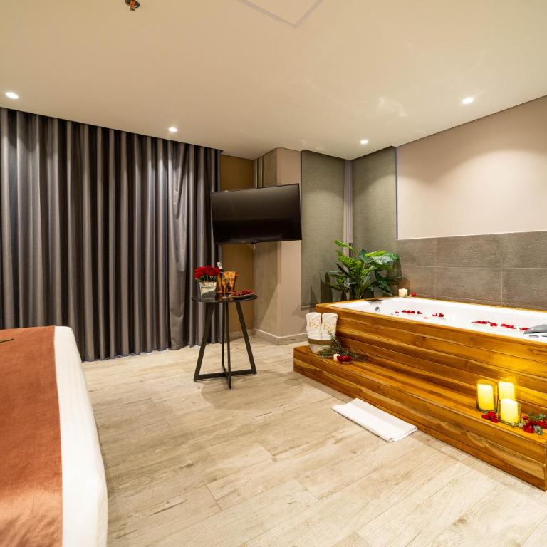 Eutopiq Hotel - Suite con bañera de hidromasaje - 6