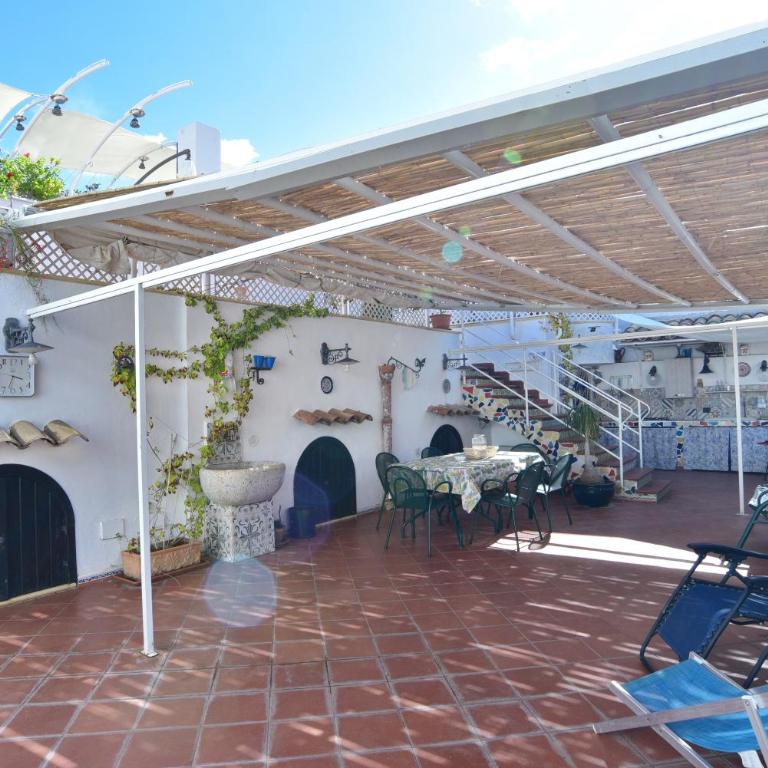 L'Arco - Three-Bedroom Apartment - 33
