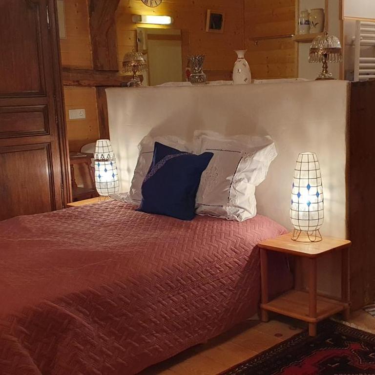 Ferme savoyarde rénovée 2 chambres - One-Bedroom Chalet - 16