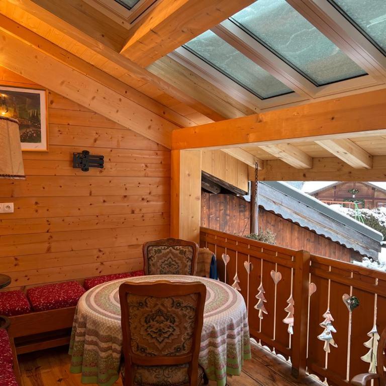 Ferme savoyarde rénovée 2 chambres - One-Bedroom Chalet - 28