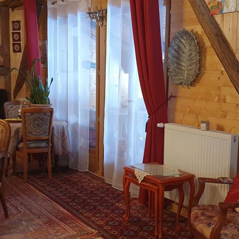 Ferme savoyarde rénovée 2 chambres - One-Bedroom Chalet - 36