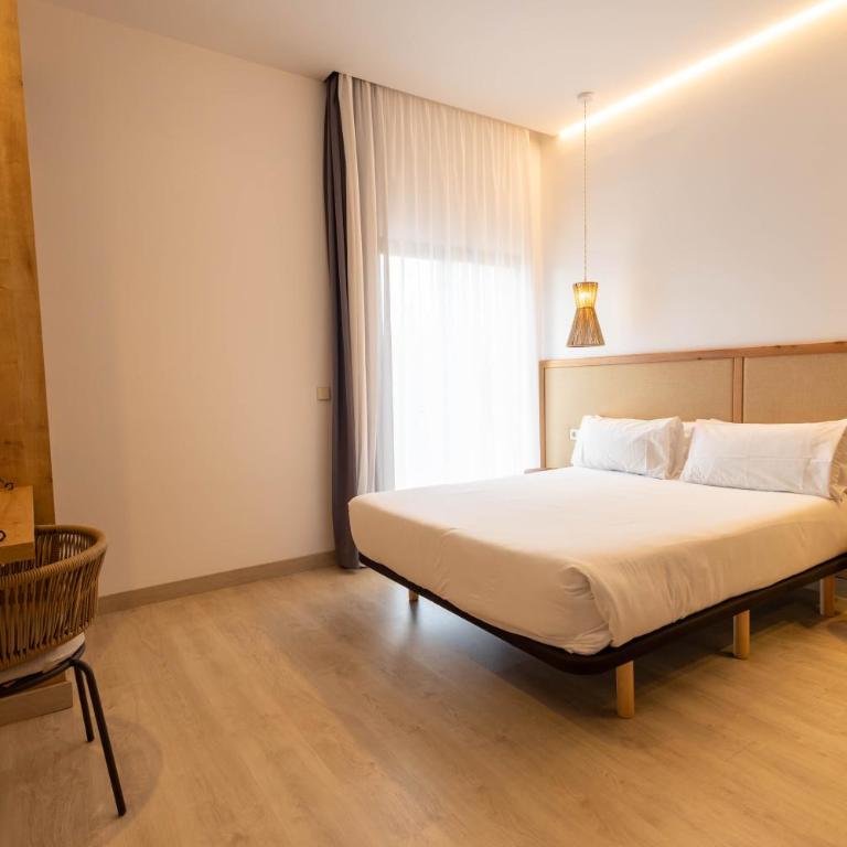 Play Hotel Ibiza - Adults Only - Habitación Premium con patio - 12