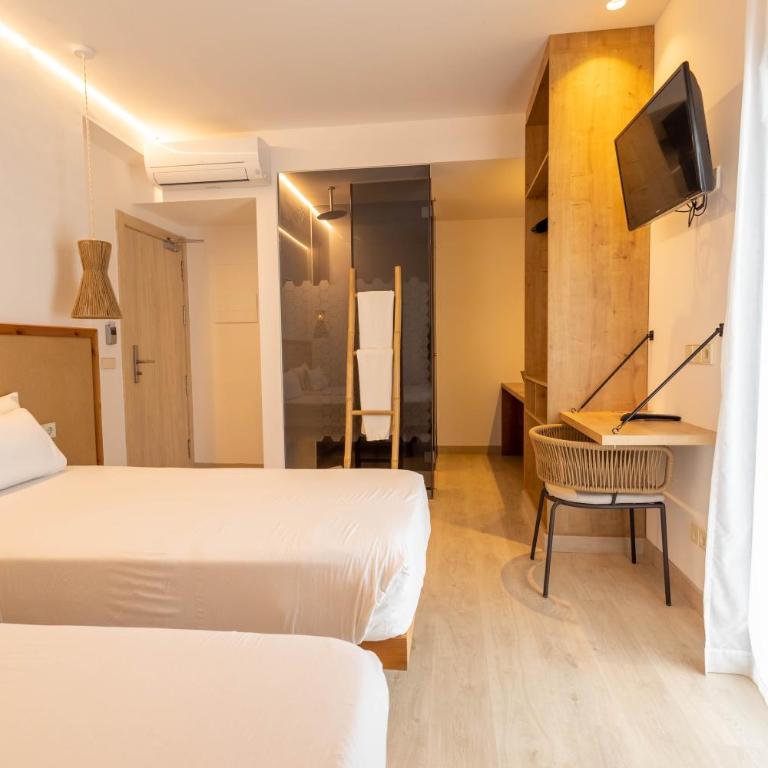 Play Hotel Ibiza - Adults Only - Habitación Premium con vistas laterales al mar - 3