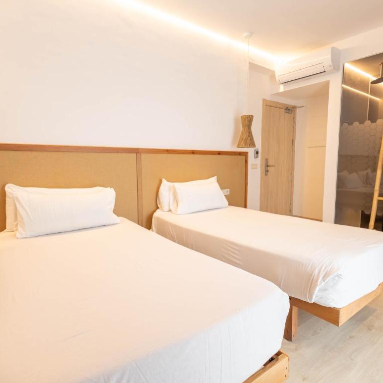 Play Hotel Ibiza - Adults Only - Habitación Premium con vistas laterales al mar - 12
