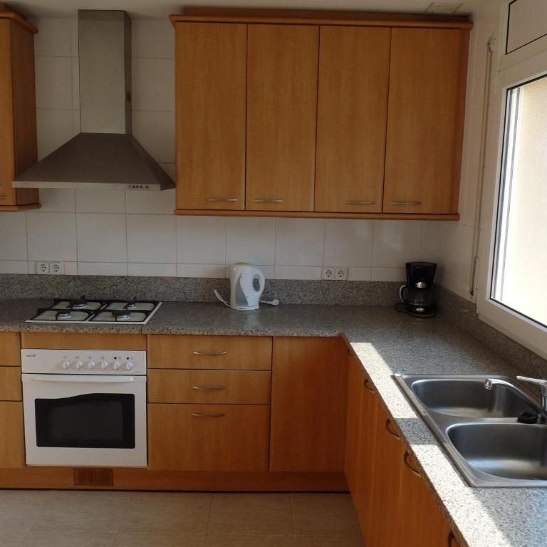Apartaments Tropic - Apartamento de 2 dormitorios con vistas al mar (4-5 adultos) - 3