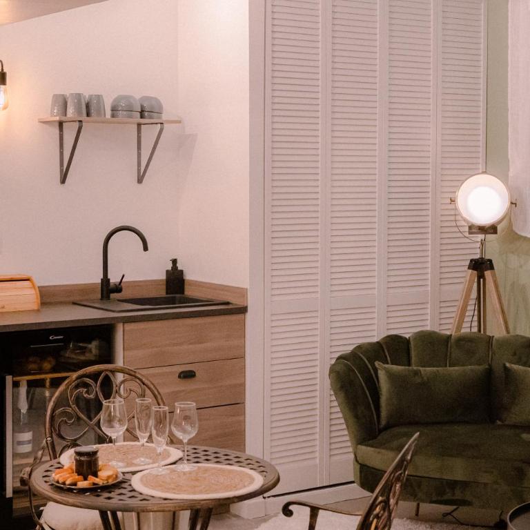 Suite romantique avec Jacuzzi - Hypercentre, Comédie - One-Bedroom Apartment - 9