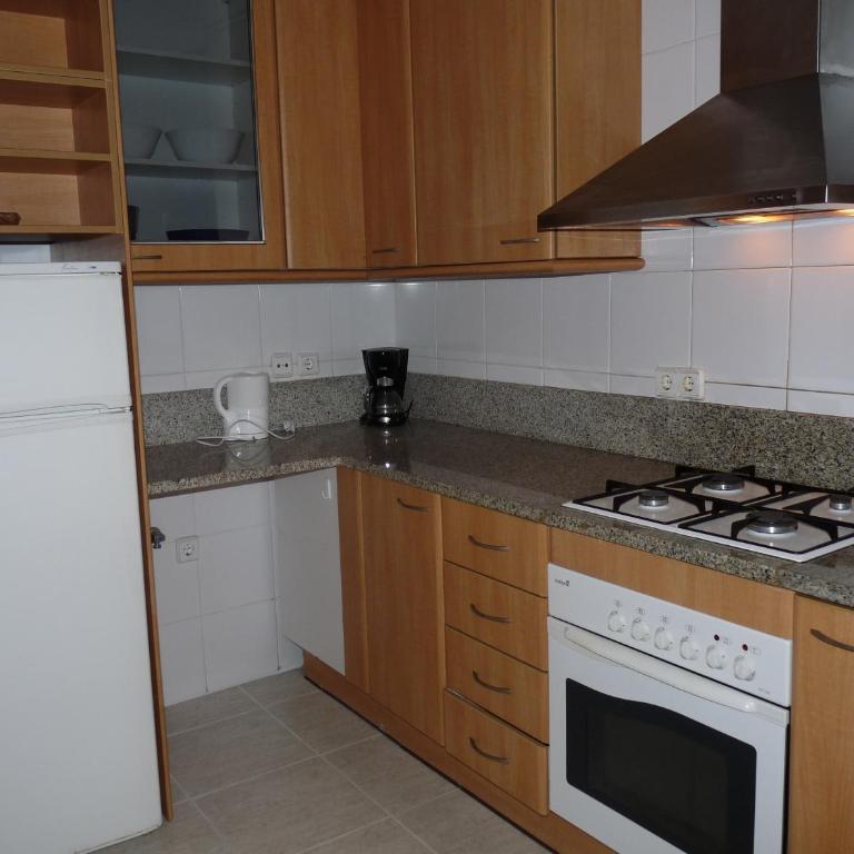 Apartaments Tropic - Two-Bedroom Apartment with Side Sea View (4-5 Adults) - 2