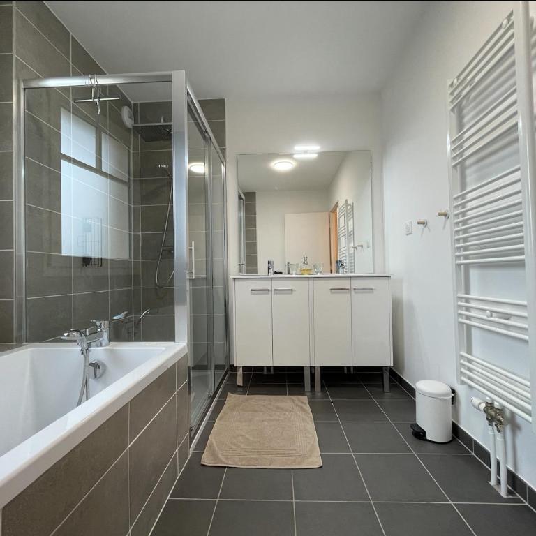 La Clé de Quentovic ◎ Duplex de 150 m2 ◎ Standing - Appartement 3 Chambres - 10