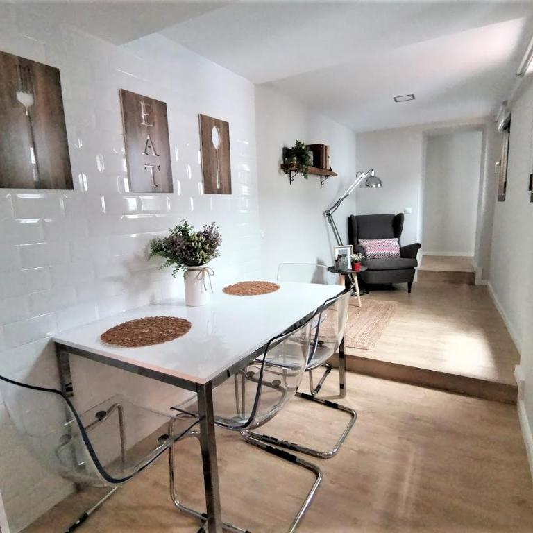 Apartamento Ilarcuris con patio privado - Apartamento de 2 dormitorios - 9