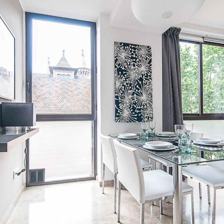 Picasso Suites - One-Bedroom Apartment - 6