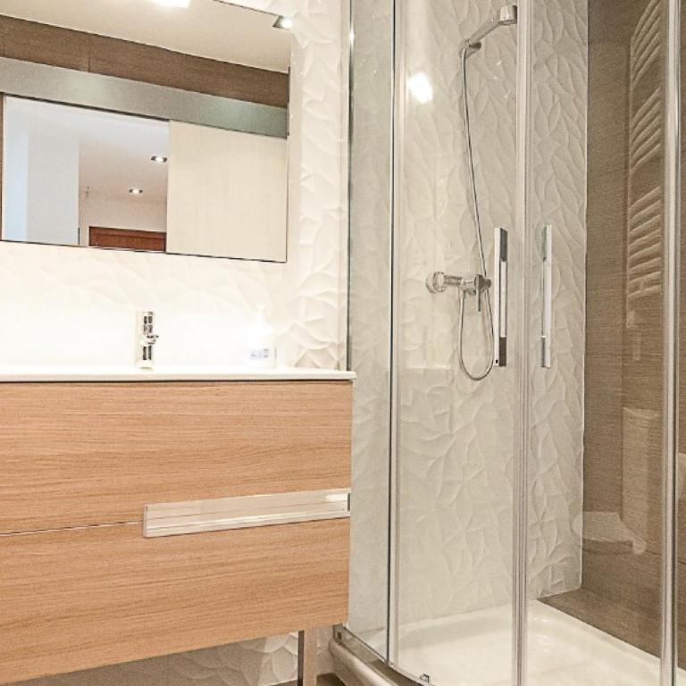 Picasso Suites - One-Bedroom Apartment - 7