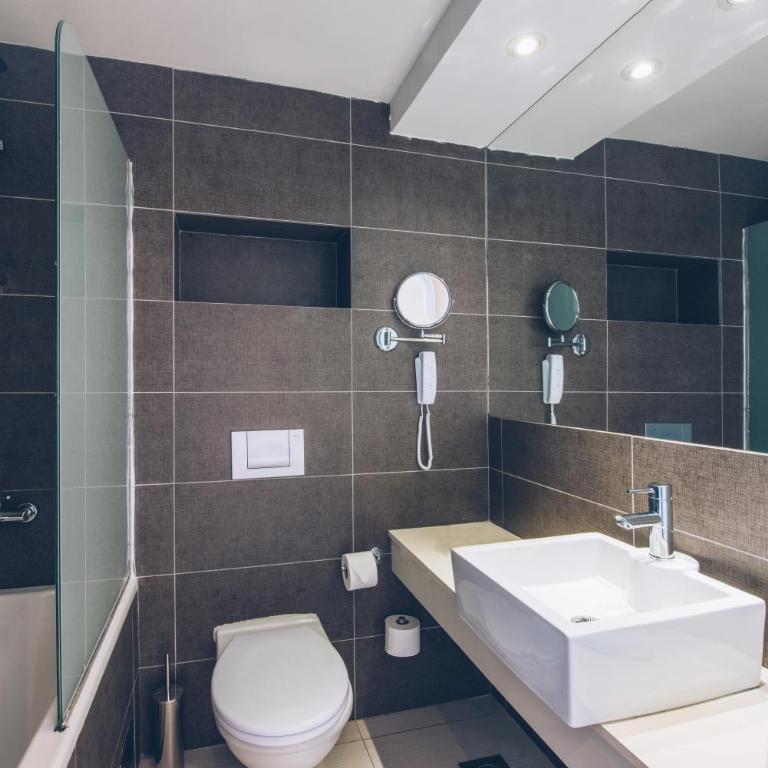 Iberostar Waves Herceg Novi All Inclusive - Double Room with Garden View and Terrace - 4