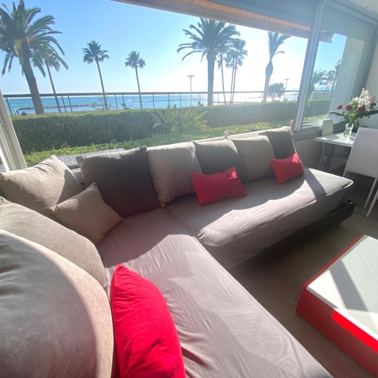 Magnifique appartement les pieds dans l’eau à Nice - Appartement 2 Chambres - 11
