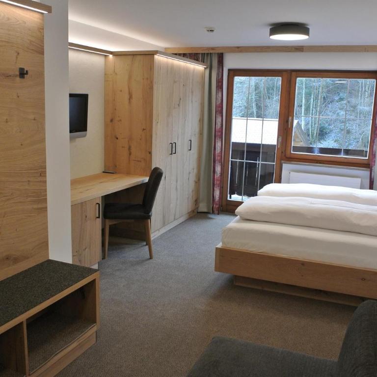 Pension Waidmannsruh - Doppelzimmer mit Dusche - 16