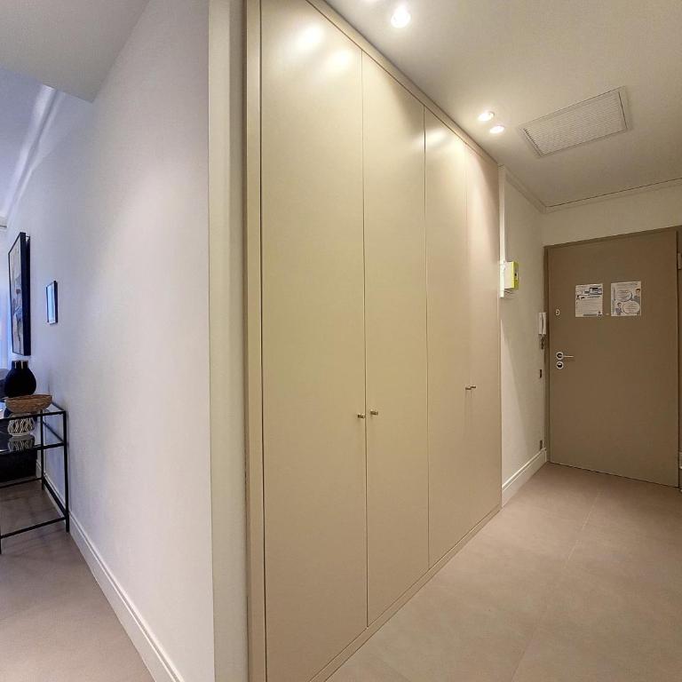 Nestor&Jeeves - LES CYPRES - central - very close sea - Appartement Deluxe - 10