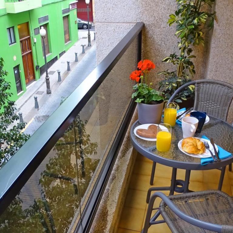 Santa Cruz de Tenerife, piso céntrico, amplio y con garaje - Apartamento con balcón - 4