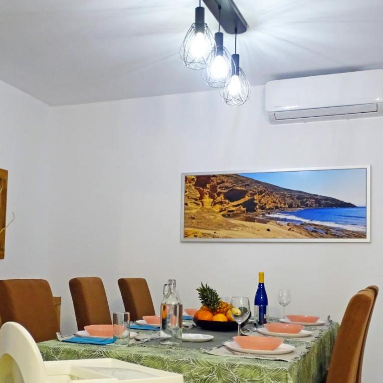 Santa Cruz de Tenerife, piso céntrico, amplio y con garaje - Apartamento con balcón - 10