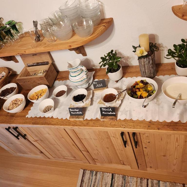 Pension Wötzinghof - Doppelzimmer mit Dusche - 34
