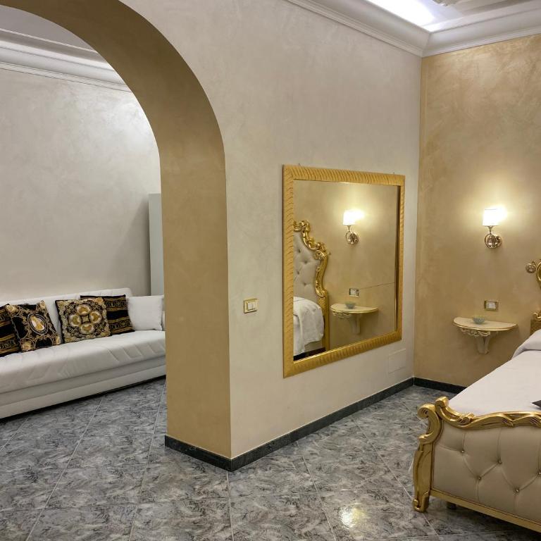 Suite Incentro Salerno - Camera Matrimoniale Deluxe con 1 Letto Supplementare - 1