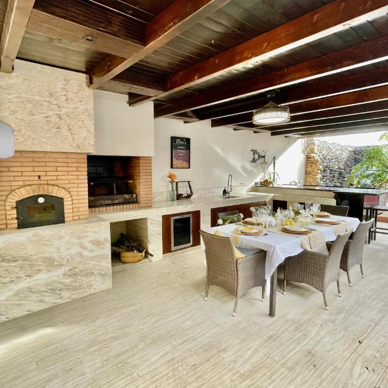Chalet exclusivo bonalba - Three-Bedroom House - 4