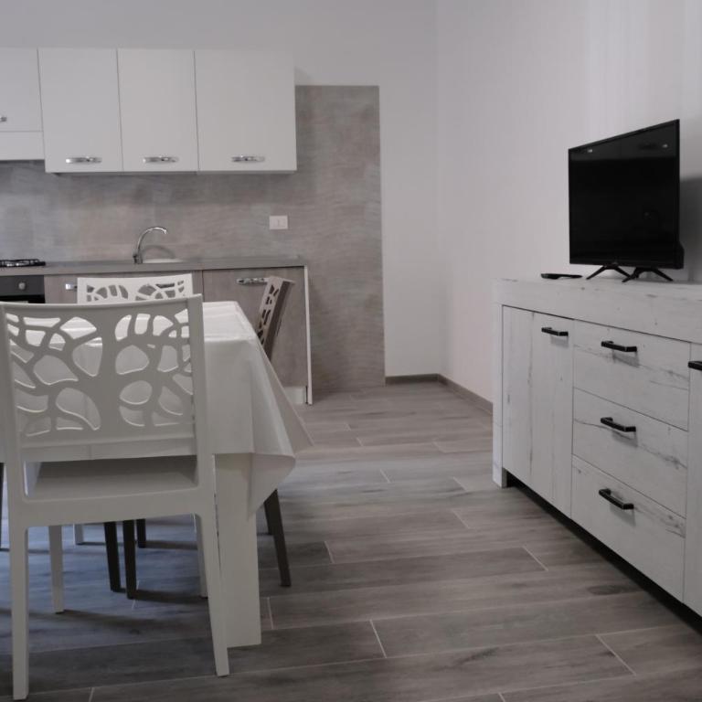 Casa Vacanze Chiara - Appartamento con 1 Camera da Letto - 5