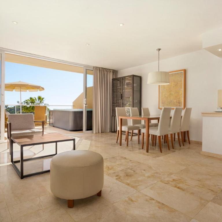 Wyndham Residences Costa Adeje - Apartamento Superior de 2 dormitorios con bañera de hidromasaje y vistas al mar - 4