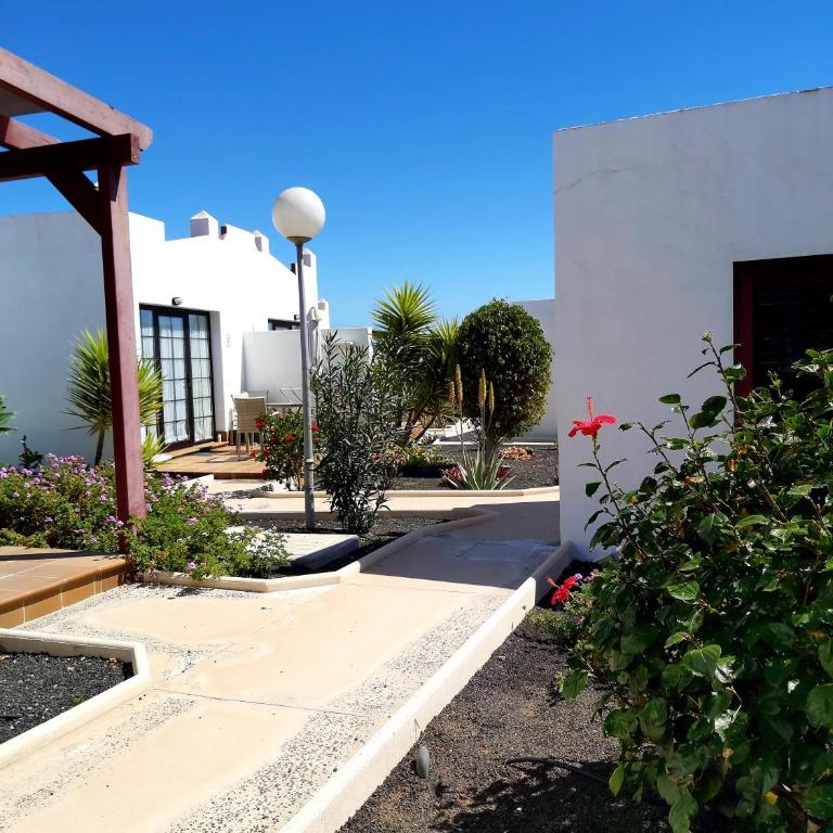 Sunshine Bungalow Sun Beach - One-Bedroom Apartment - 36