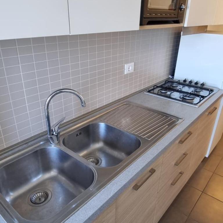 International Seaview Apartments - One-Bedroom Apartment - 5