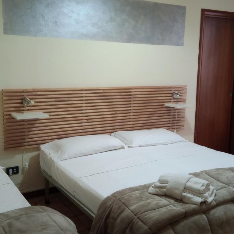 Hotel Eliseo Napoli - Camera Tripla - 6