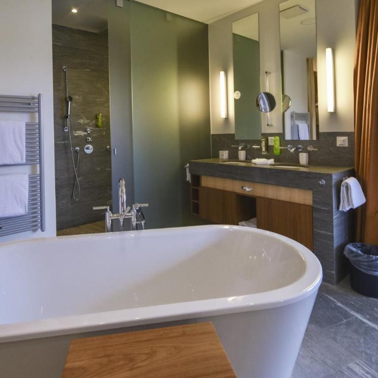 Waldhotel & SPA Davos - for body & soul - Suite - 9