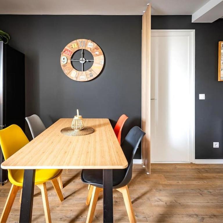 Life&Travel - Appart cosy - 4 chambres - Bordeaux - Apartment - 5
