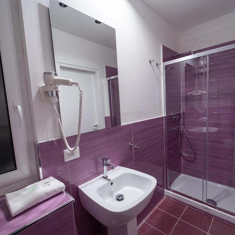 P.C. Boutique H. Vesuvius, Napoli Centro, by ClaPa Group - Camera Matrimoniale Standard - 5