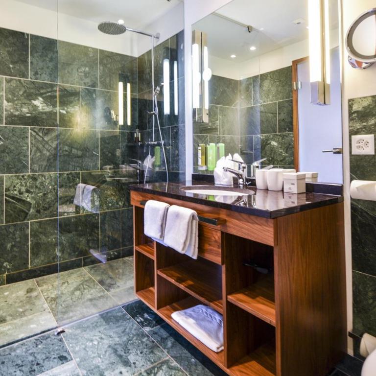Waldhotel & SPA Davos - for body & soul - Junior Suite mit eigener Sauna - 6