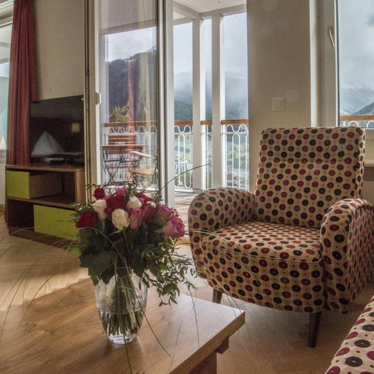 Waldhotel & SPA Davos - for body & soul - Junior Suite - 11
