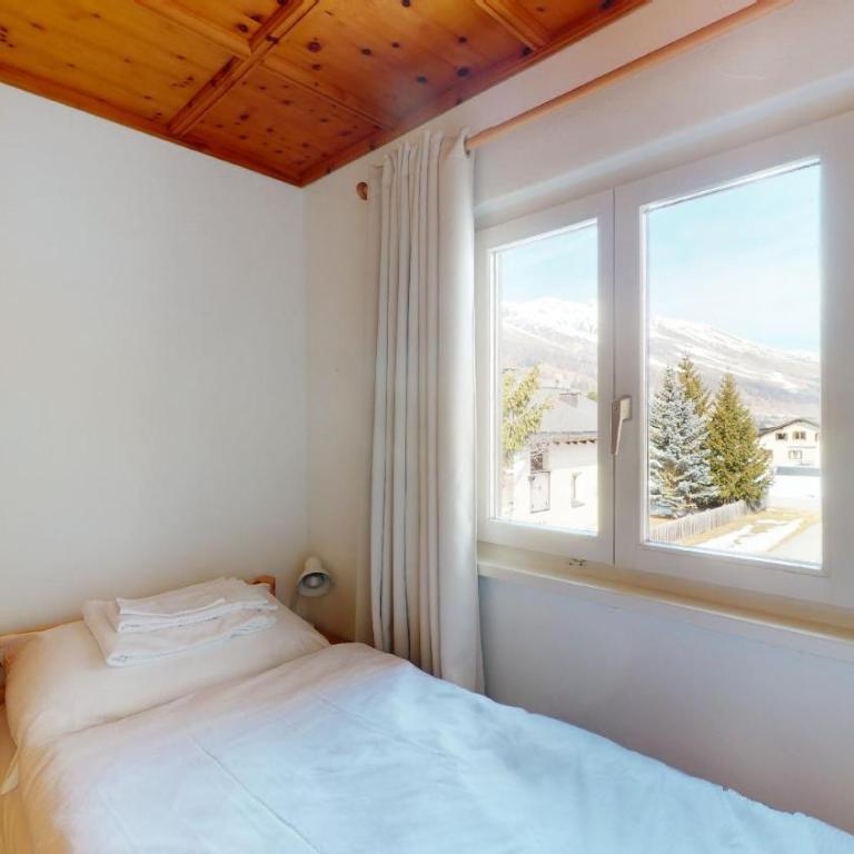Abitaziun Curtins 1 6 - La Punt Chamues-ch - Apartment mit Blick auf die Berge - 20
