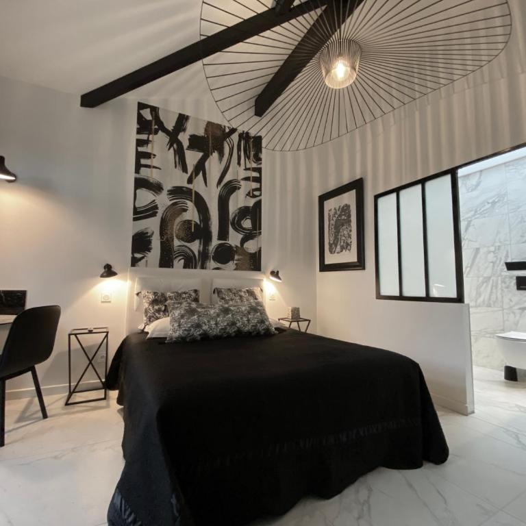 Hôtel particulier - Les lodges du Bassin d'Arcachon- Suites privées haut de gamme- Clim-Parking privé - Suite Deluxe avec Lit King-Size - 4