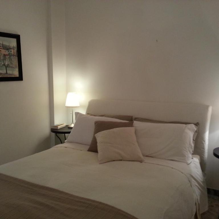 Vomero Apartment - Appartamento con 2 Camere da Letto - 3
