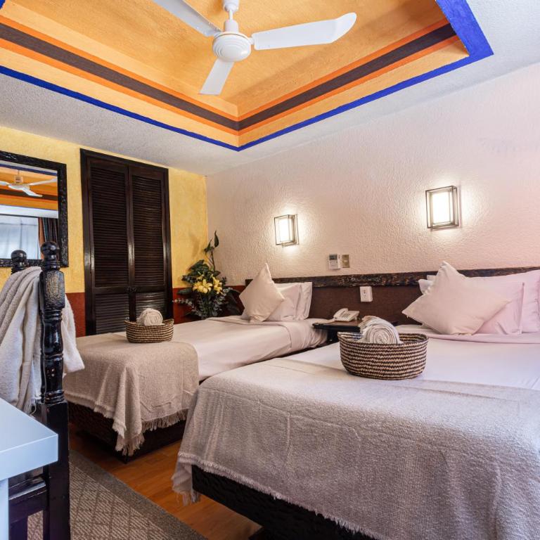 Hotel Benedicta - Habitación Cuádruple Superior - 1