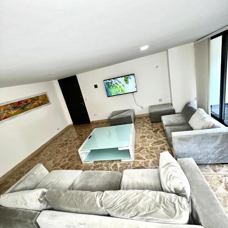 Apartamento hermoso en el mejor barrio Medellín - Apartamento - 3