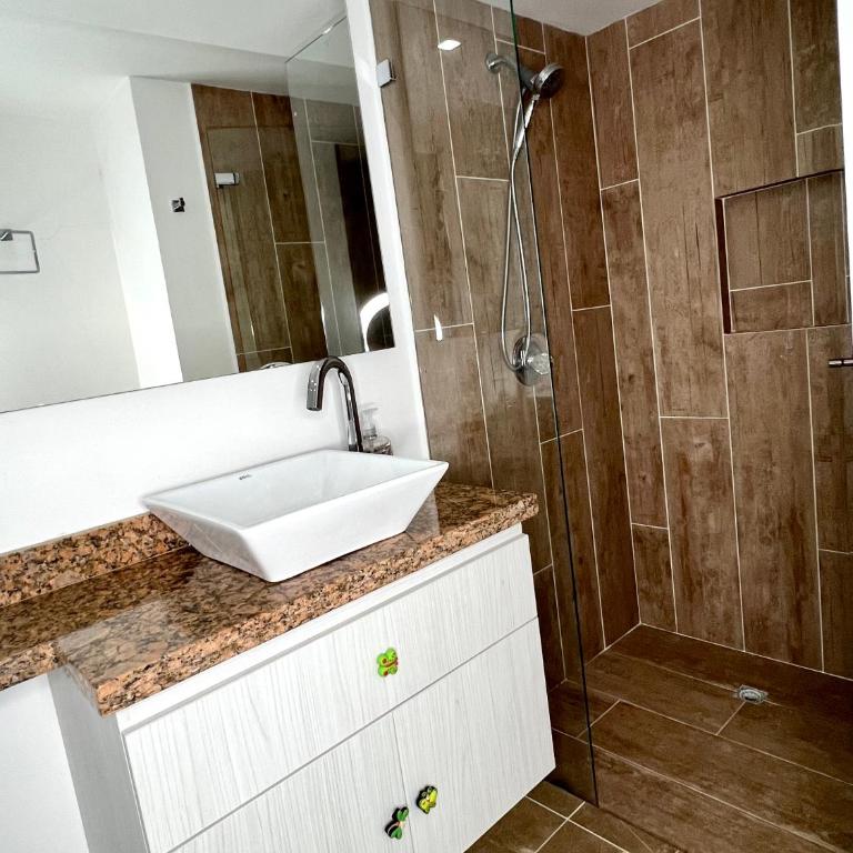 Apartamento hermoso en el mejor barrio Medellín - Apartamento - 15
